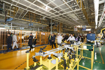 智趣中的溫情,東風啟辰“一啟辰長”親子運動會鄭州開幕