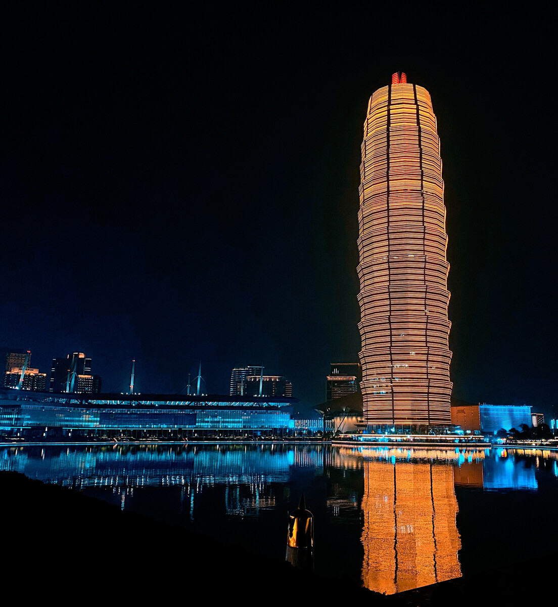 鄭州會展中心夜景